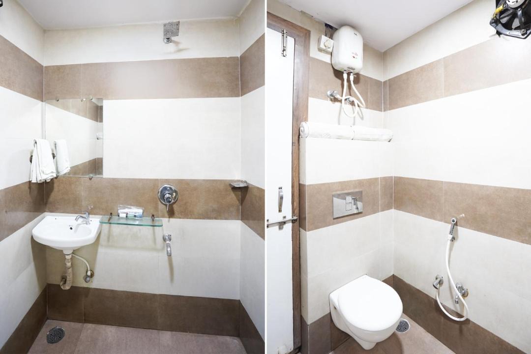 Photo of Bathroom in Rau