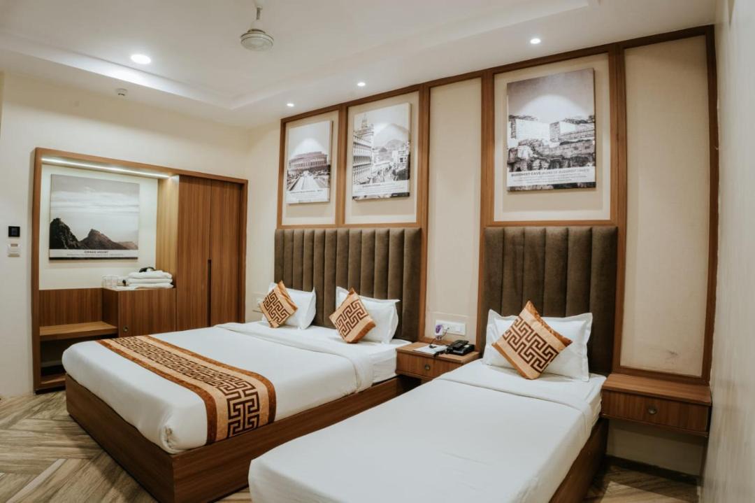 Photo of Bedroom in Junagadh