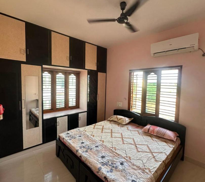 Photo of Bedroom in Tiruchanur