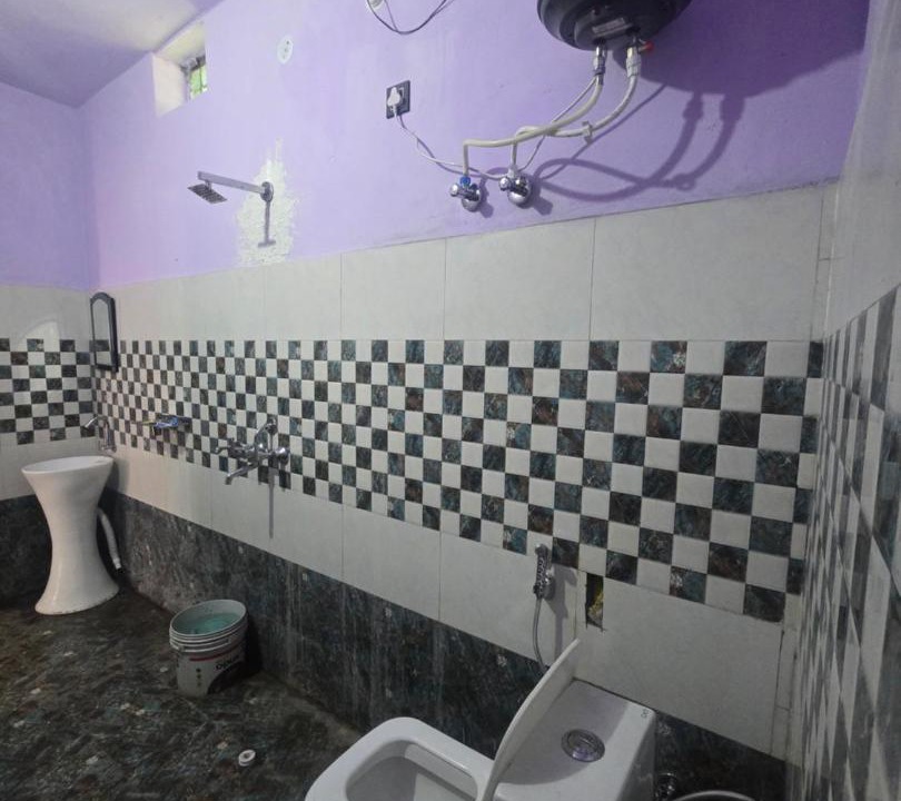 Photo of Bathroom in Chamoli