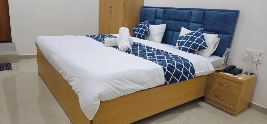 Photo of Bedroom in Mahemdavad