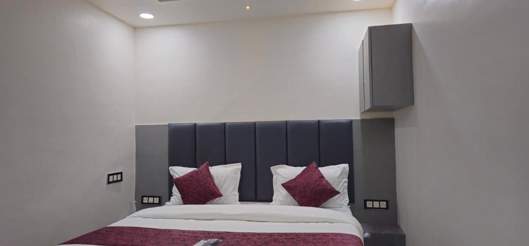 Photo of Bedroom in Wankaner