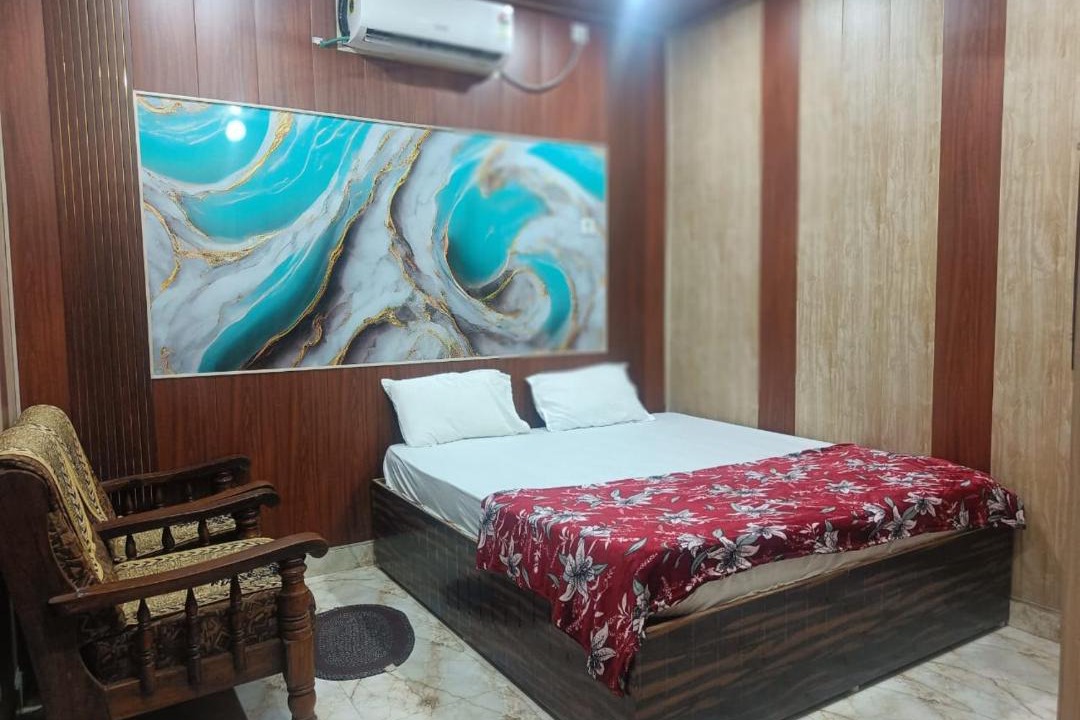 Photo of Bedroom in Mahmoorganj