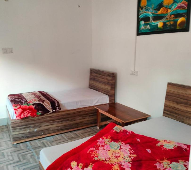 Photo of Bedroom in Uttarkashi