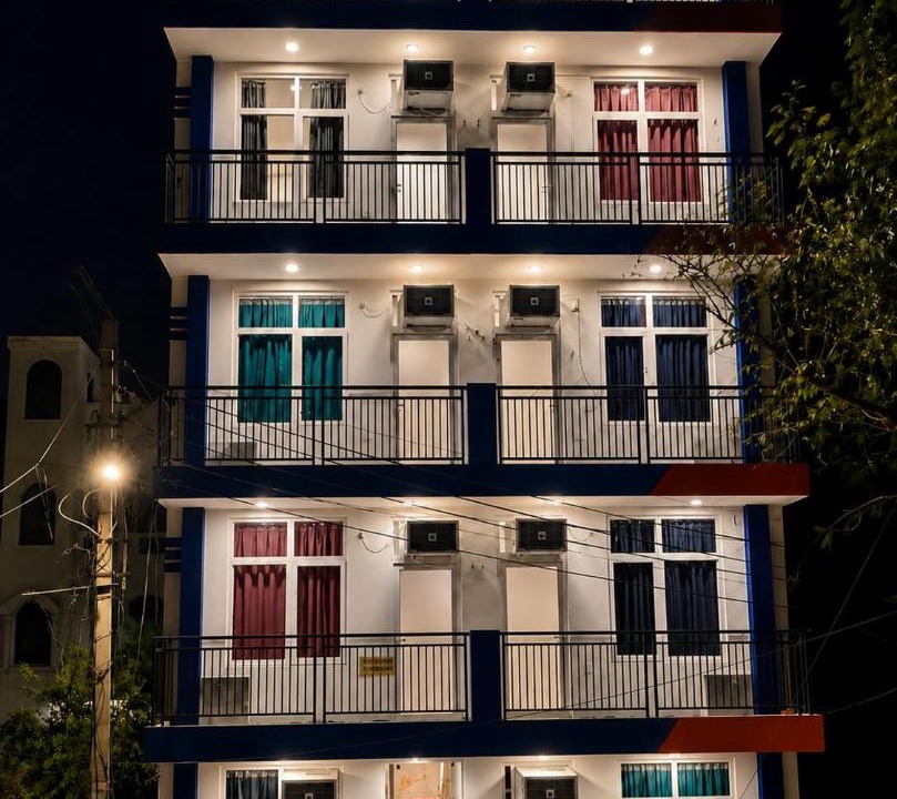 Photo of Buildings in South City I