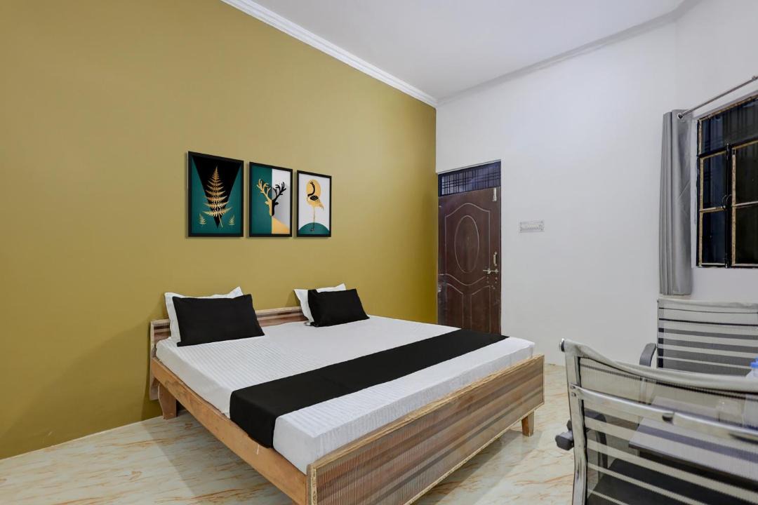 Photo of Bedroom in Raebareli