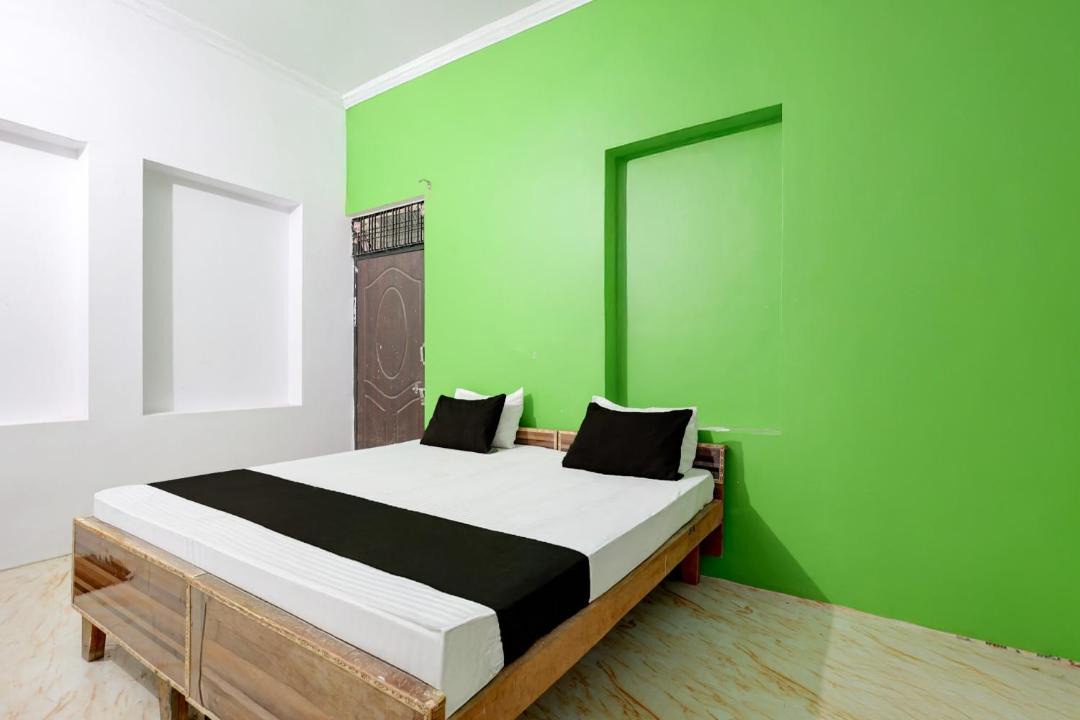 Photo of Bedroom in Raebareli
