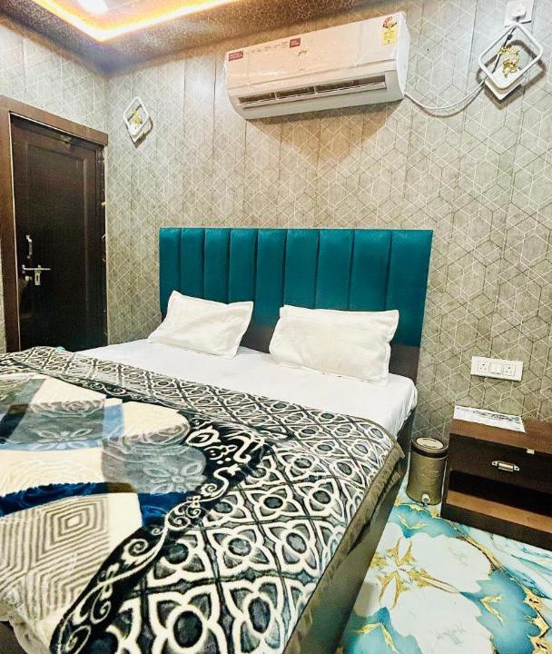 Photo of Bedroom in Mathura
