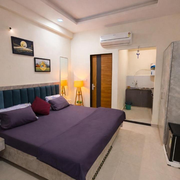 Photo of Bedroom in Malviya Nagar