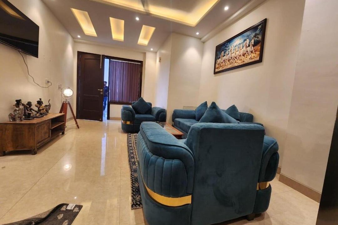 Photo of Livingroom in Chhatarpur