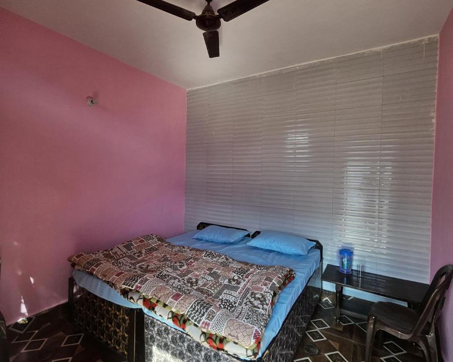 Photo of Bedroom in Guptkashi