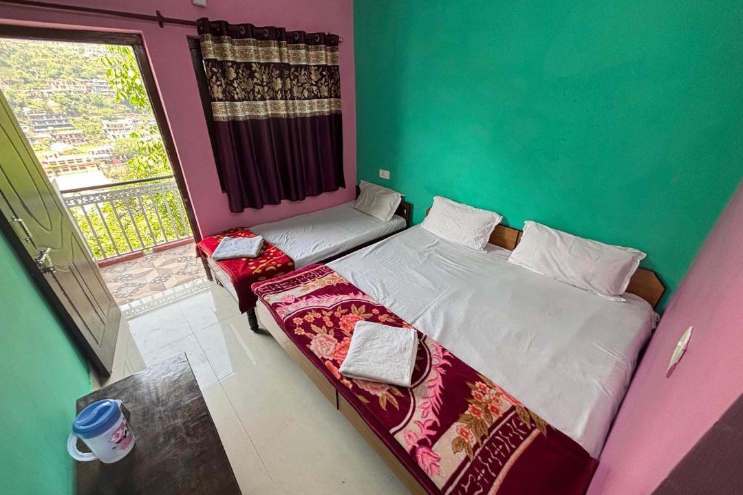 Photo of Bedroom in Uttarkashi