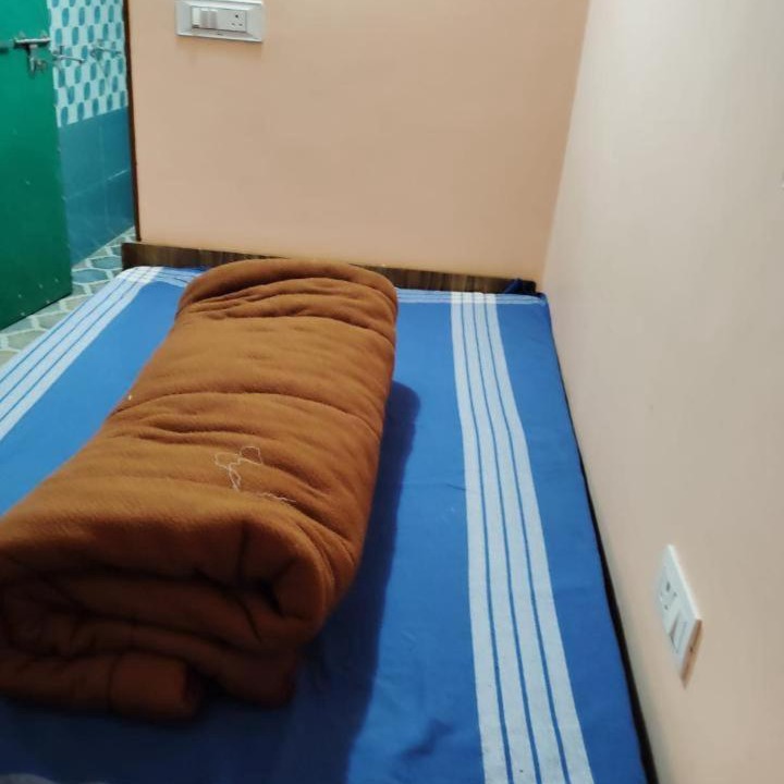 Photo of Bedroom in Narainkoti