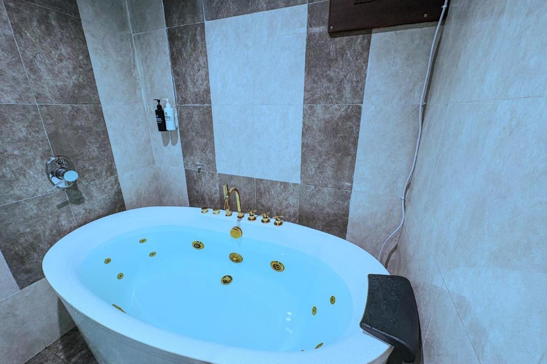 Photo of Bathroom in Rajkot