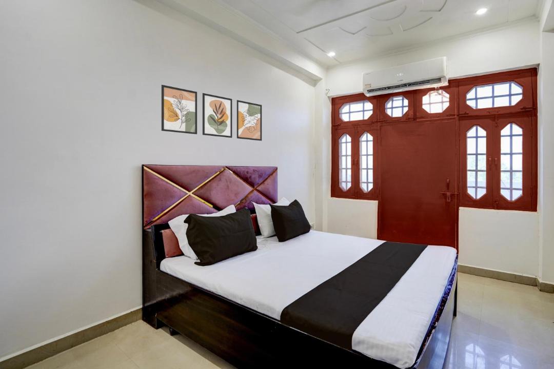 Photo of Bedroom in Aligarh