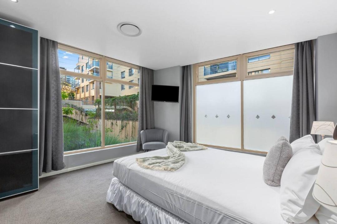 Photo of Bedroom in Pyrmont