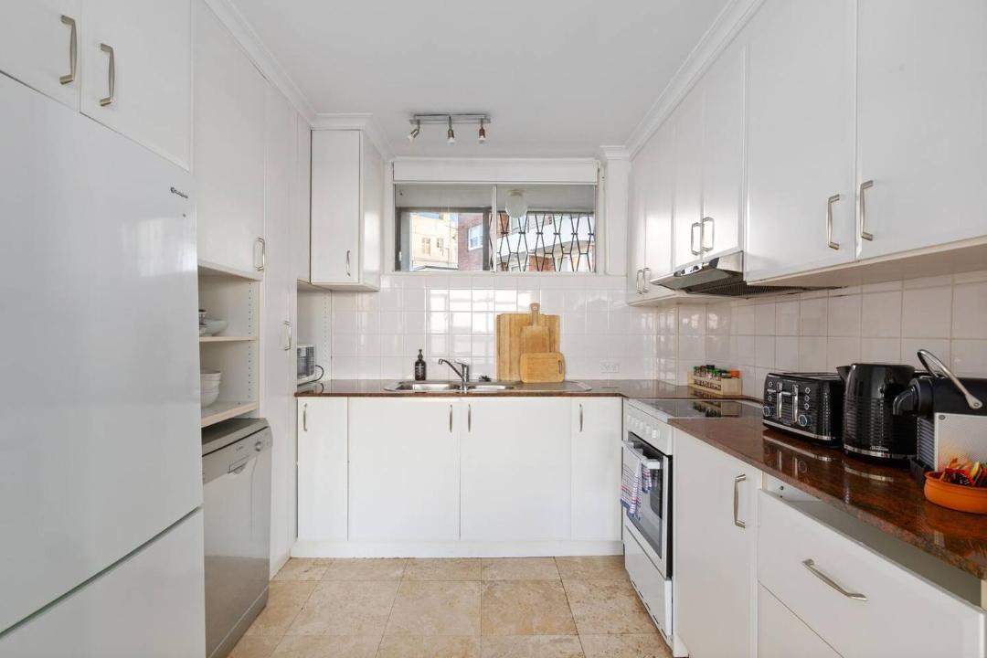Photo of Kitchen in Elizabeth Bay