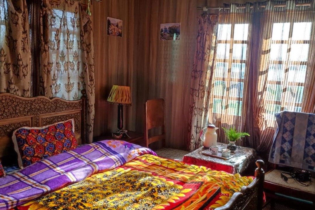 Photo of Bedroom in Nagin Bagh