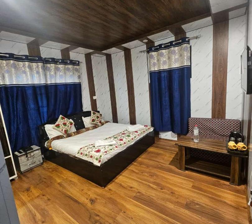 Photo of Bedroom in Pahalgam