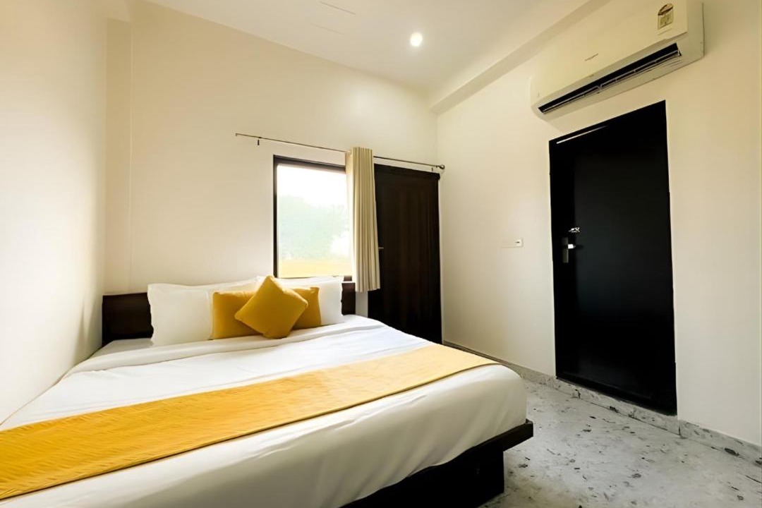 Photo of Bedroom in Mathura