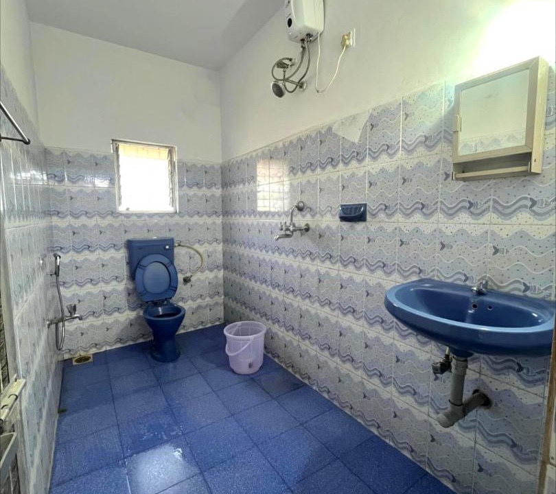 Photo of Bathroom in Gauravaddo