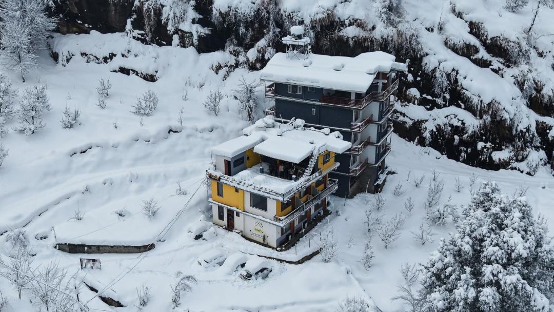 Photo of Others in Old Manali