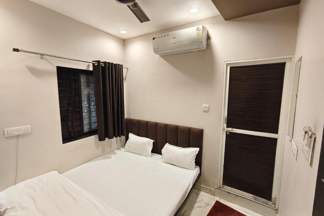 Photo of Bedroom in Ujjain