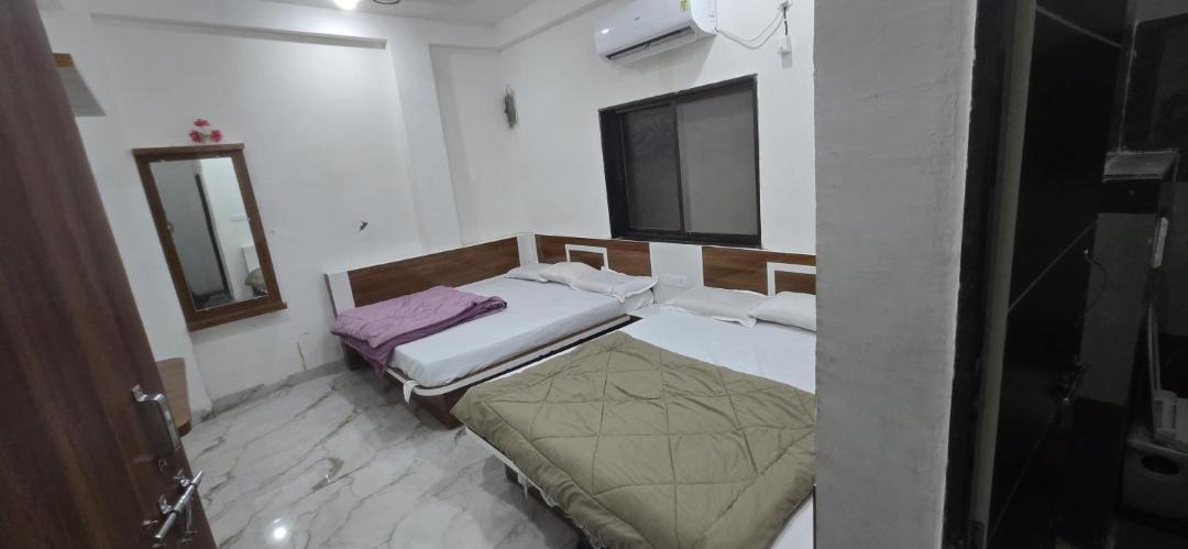 Photo of Bedroom in Omkareshwar