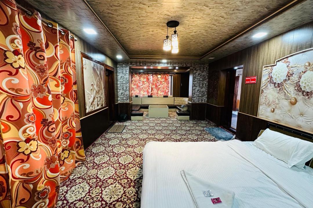 Photo of Bedroom in Srinagar