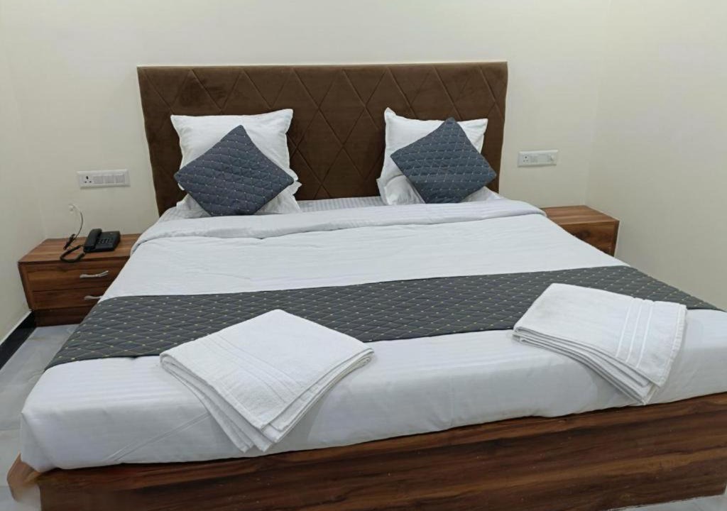 Photo of Bedroom in Varanasi