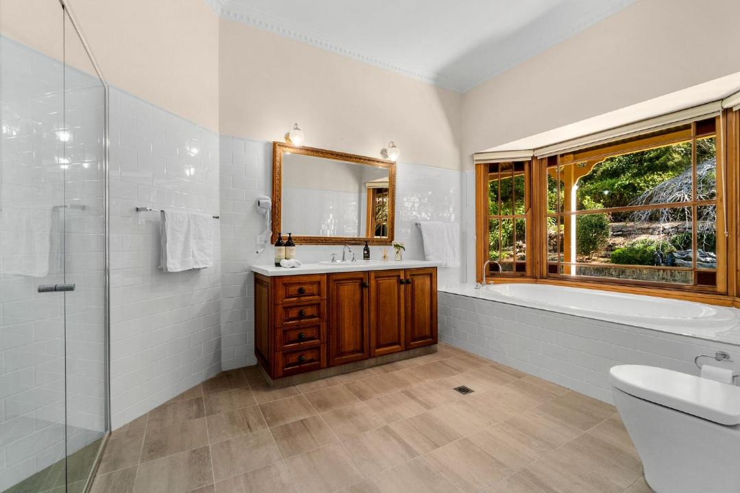 Photo of Bathroom in Kurrajong Heights