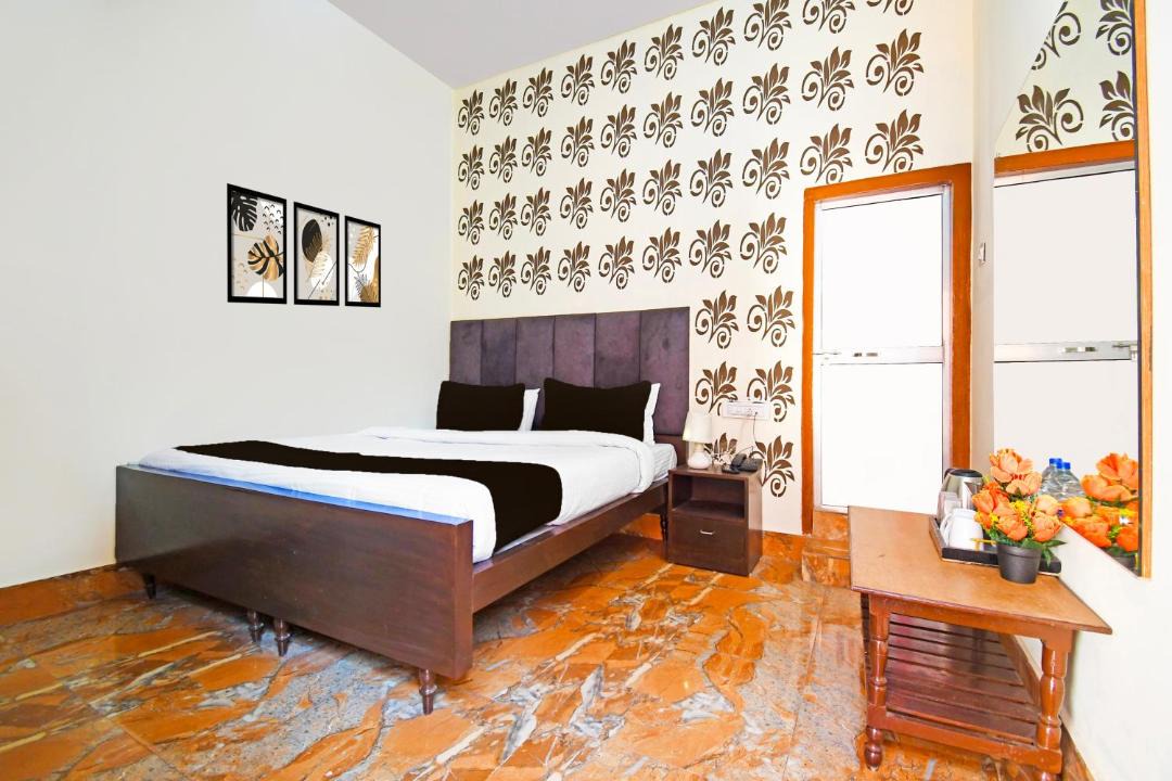 Photo of Bedroom in Dhanbad