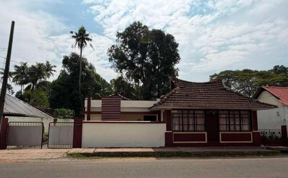 Photo of Others in Onamthuruth