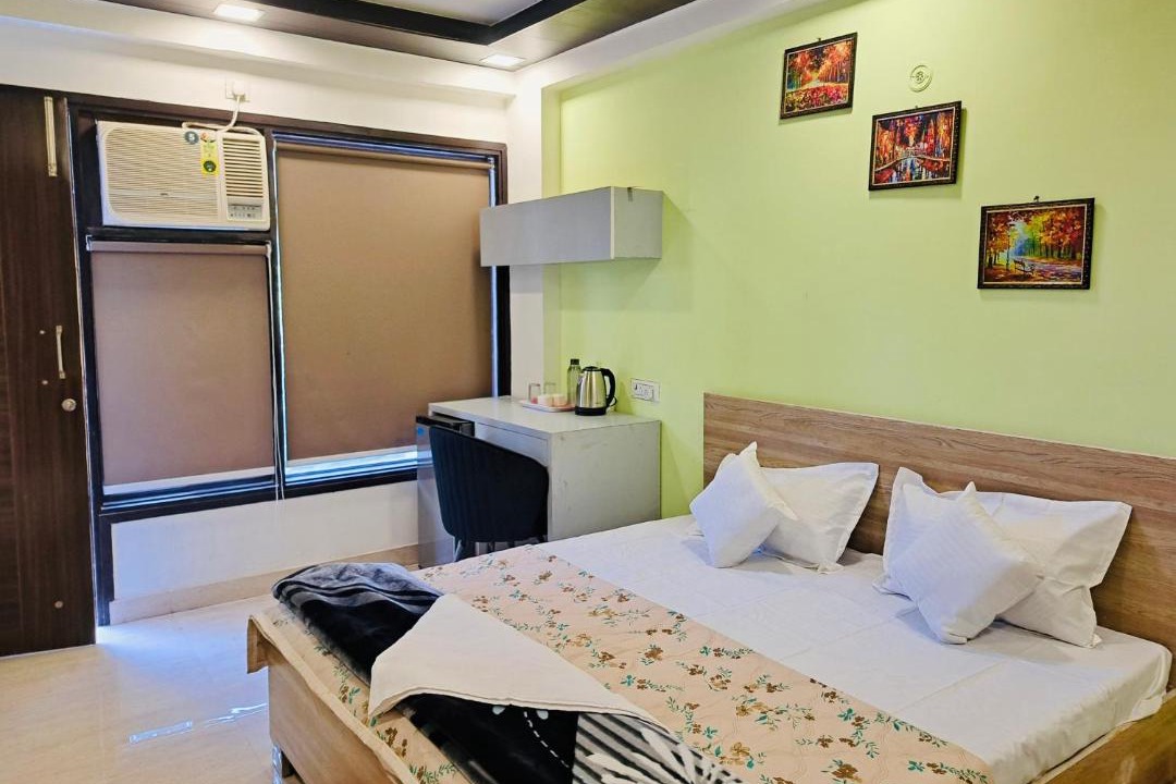 Photo of Bedroom in Sushant Lok