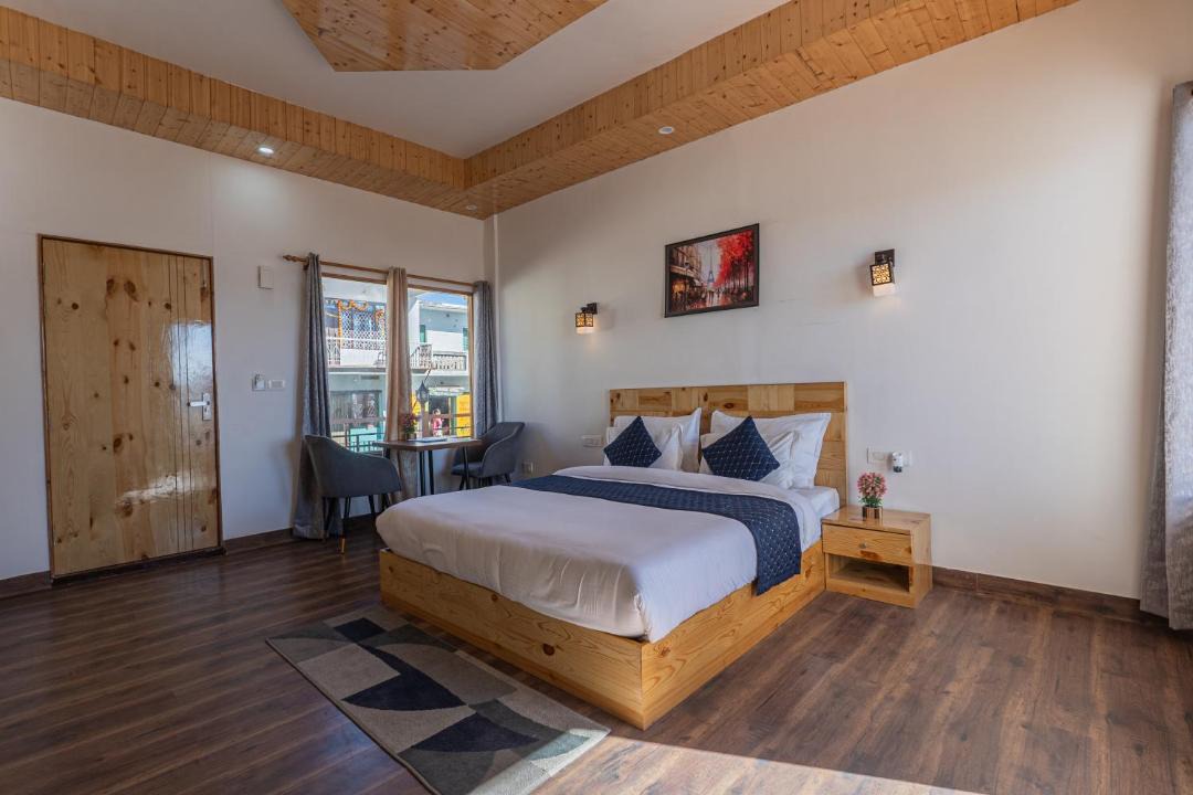 Photo of Bedroom in Mukteshwar