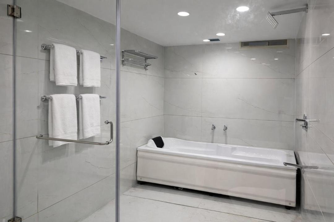 Photo of Bathroom in Maninagar