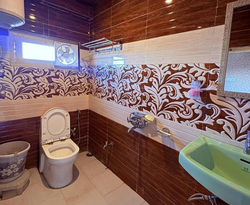 Photo of Bathroom in Kufri