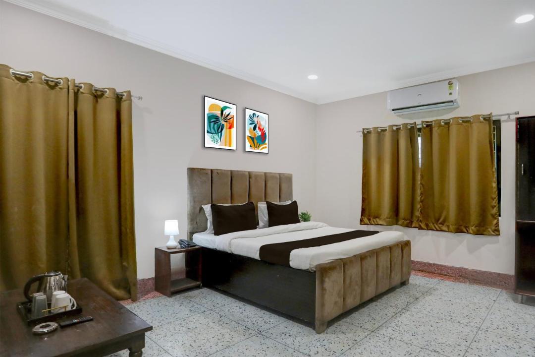 Photo of Bedroom in Civil Lines