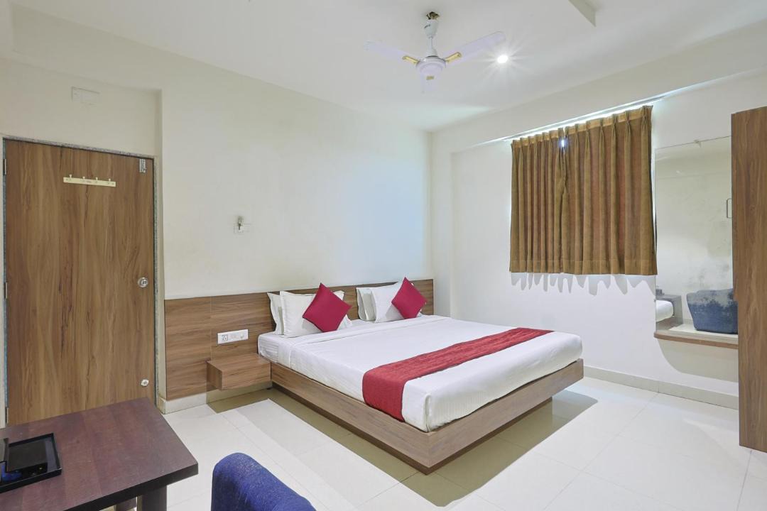 Photo of Bedroom in Somnath