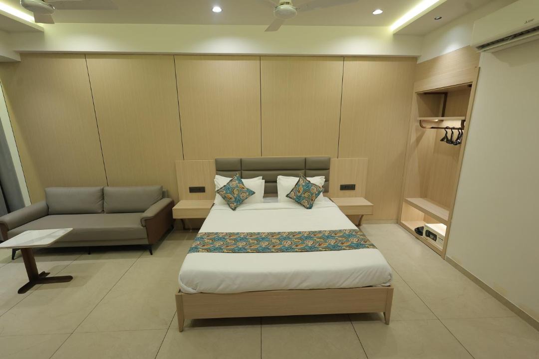 Photo of Bedroom in Valsad