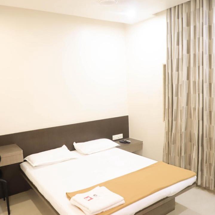 Photo of Bedroom in Thane West