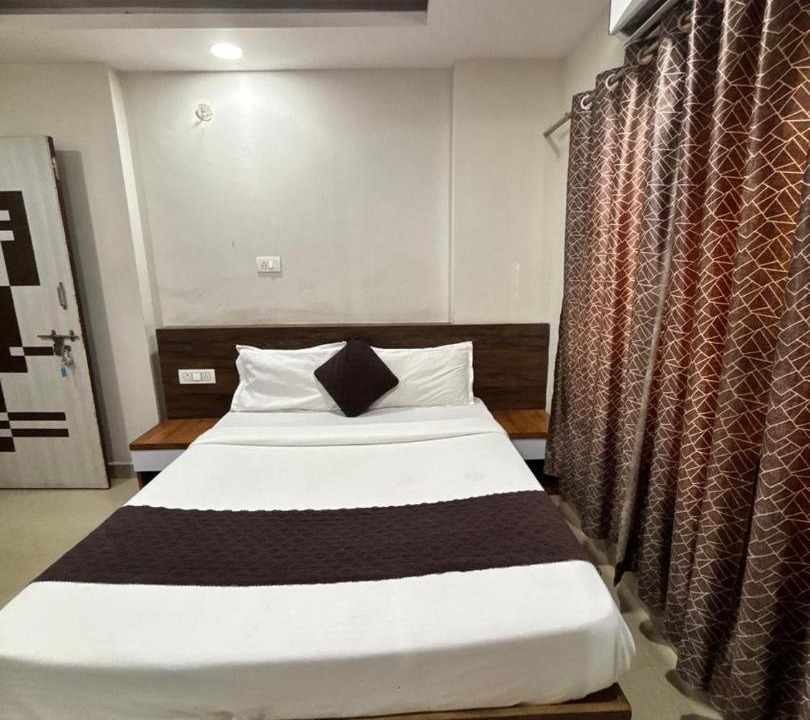 Photo of Bedroom in Bhopal
