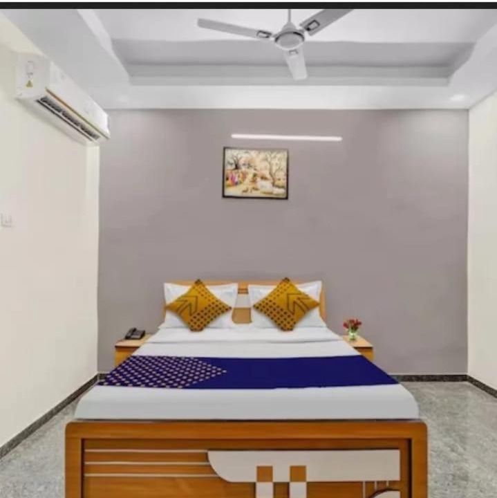 Photo of Bedroom in Vijapur