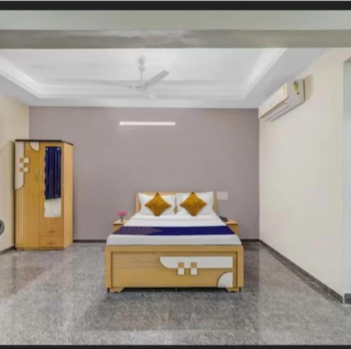 Photo of Bedroom in Vijapur