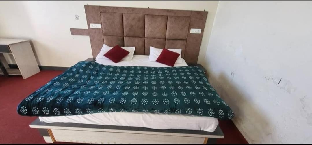 Photo of Bedroom in Kanatal