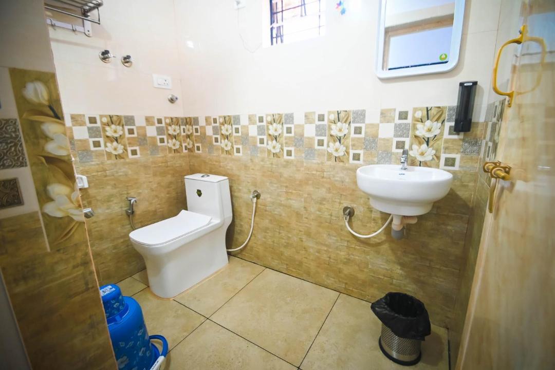 Photo of Bathroom in Murudeshwara