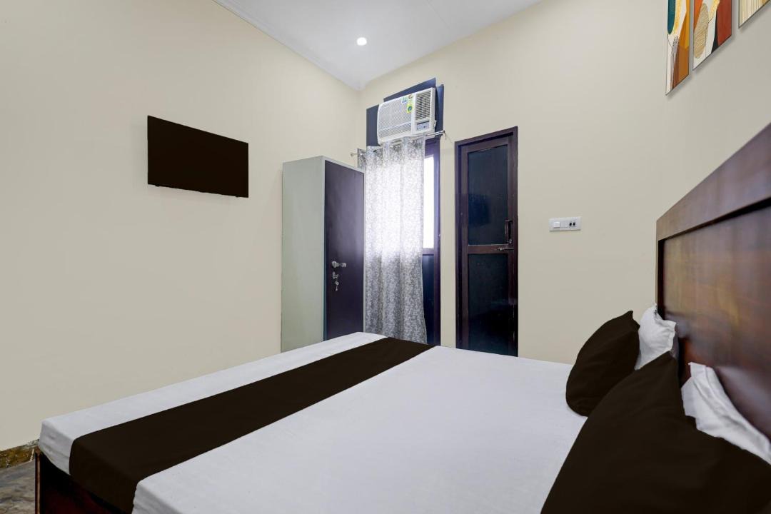 Photo of Bedroom in Rudrapur