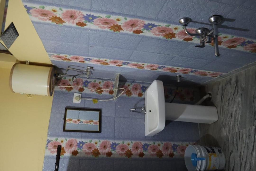 Photo of Bathroom in Guptkashi