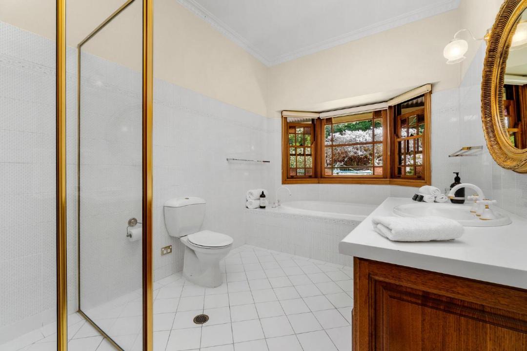 Photo of Bathroom in Kurrajong Heights