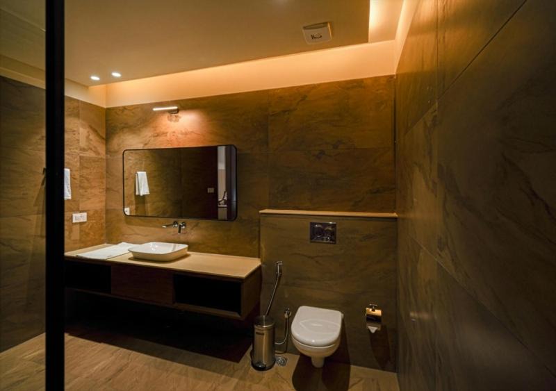 Photo of Bathroom in Jakh